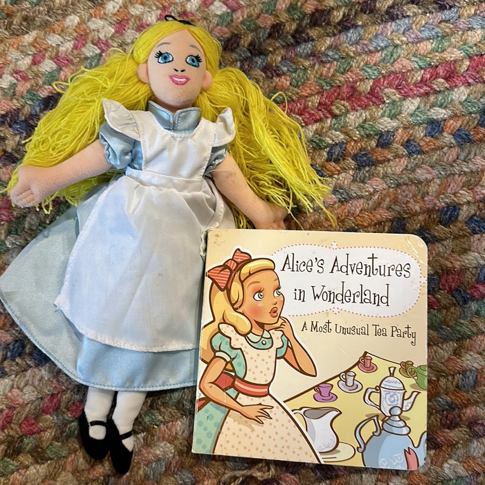 Disney Store Alice in Wonderland Plush Doll & Board Book Set